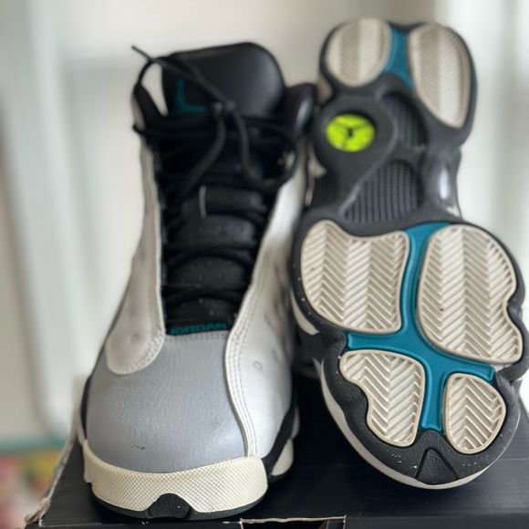 Jordan Sneaker Collection - Picture 6 of 16